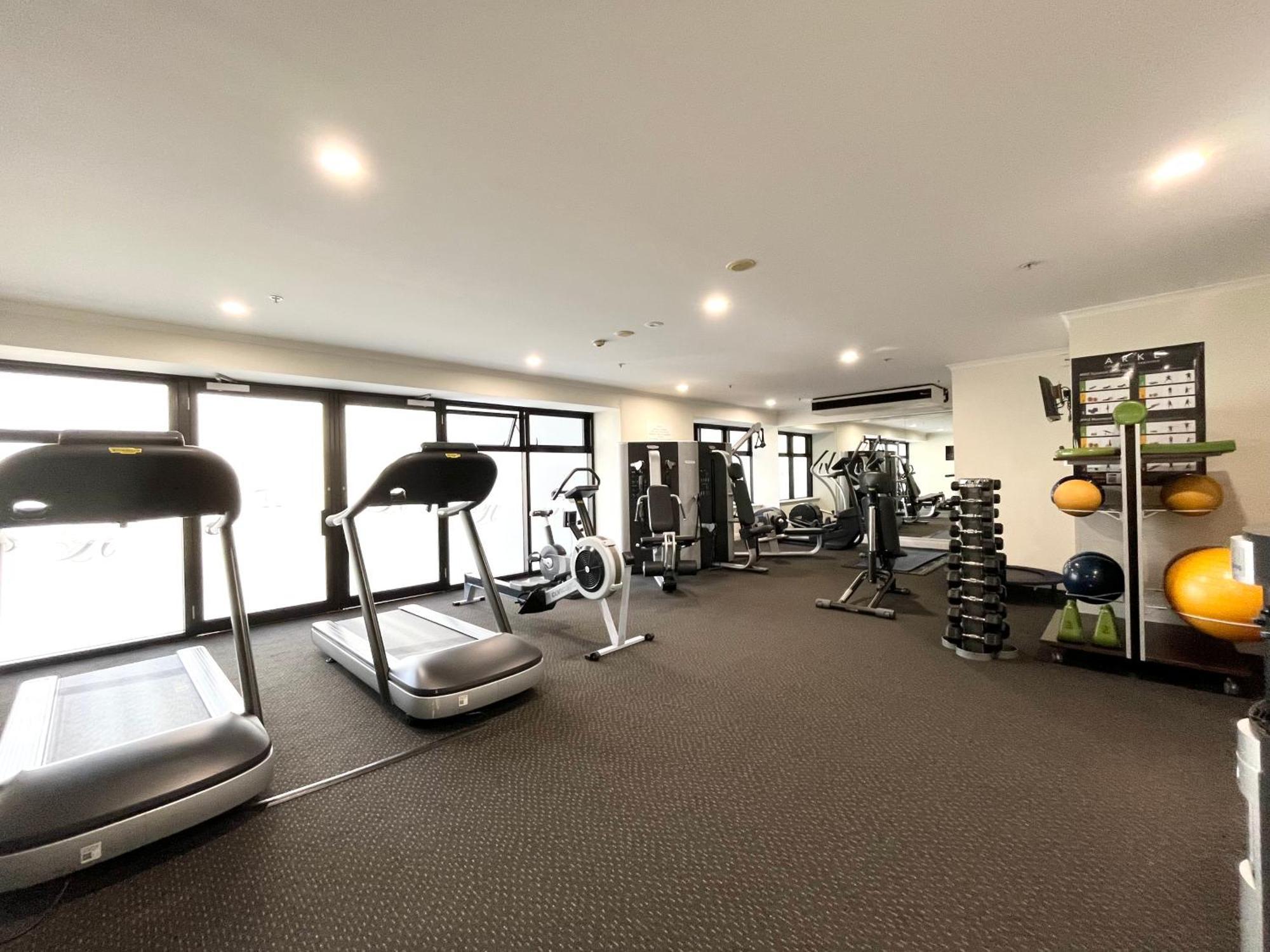 Highrise Studio Apartment W/ Ac, Pool & Gym In Auckland Cbd Экстерьер фото